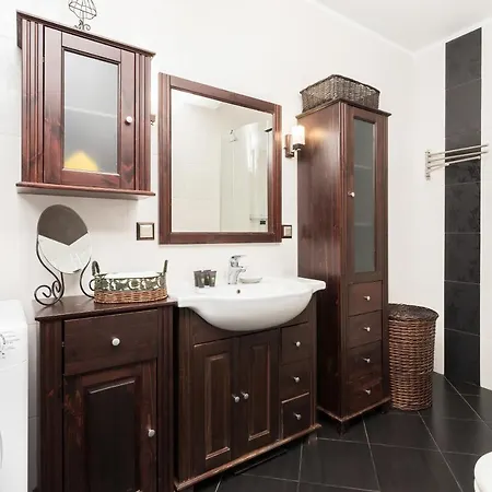 Kartuska 345b By Renters Apartment